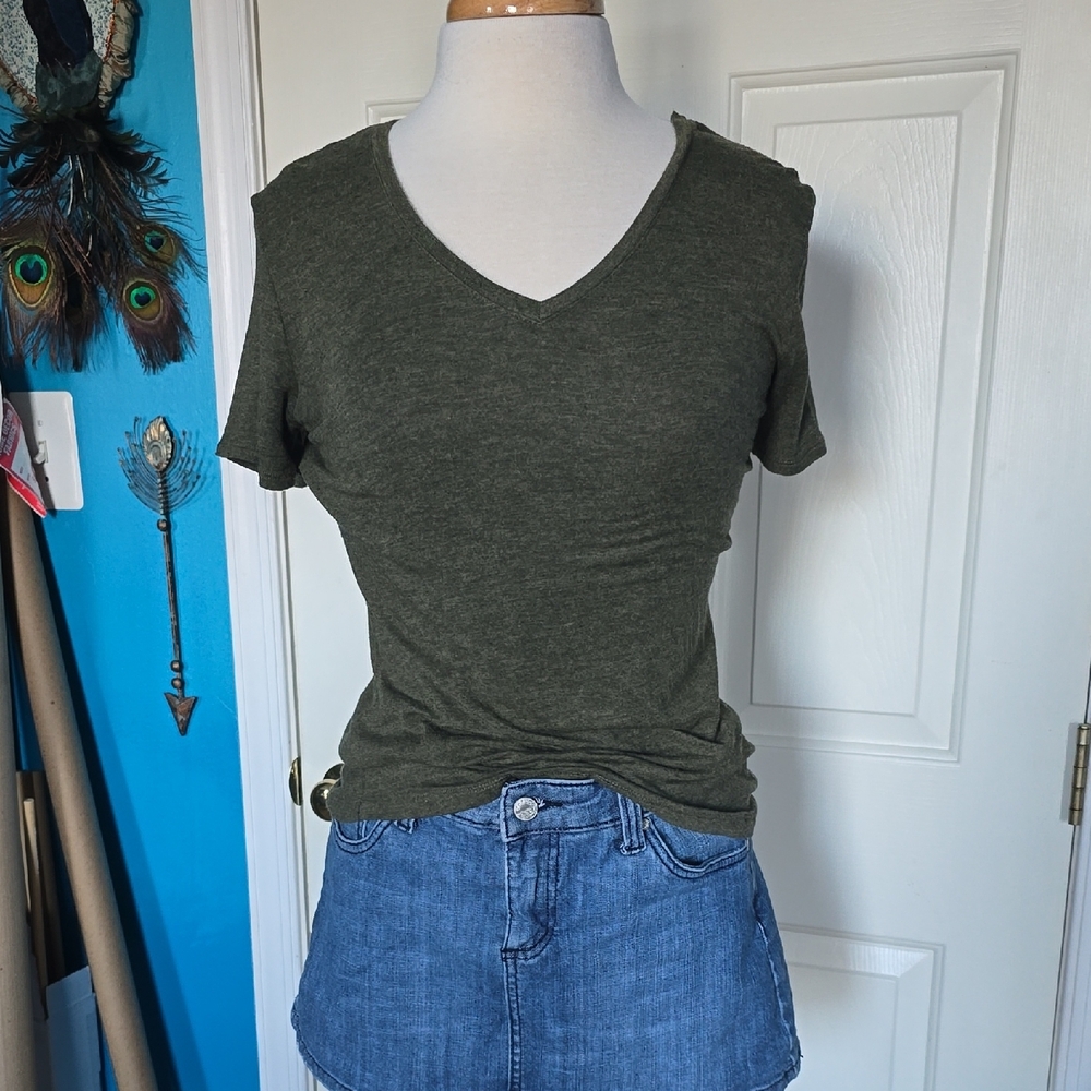Fitted Green Short Sleeve T-Shirt